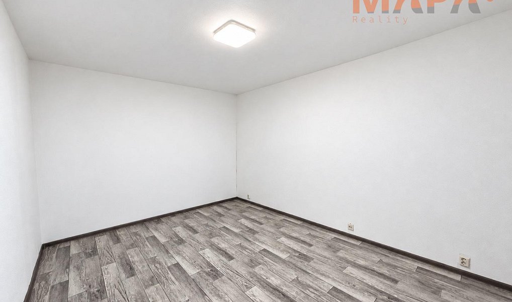 Prodej bytu 1+1 33 m², Jirkov – náhled fotky 2