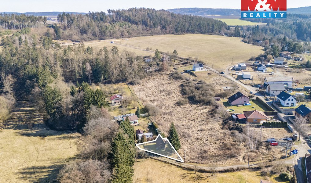 Prodej stavebního pozemku 305 m², Chrást – náhled fotky 4