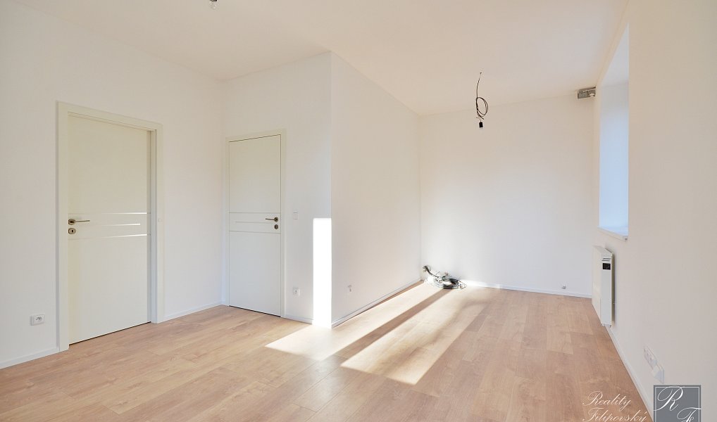 Prodej bytu 2+kk 40 m², Kraslice – náhled fotky 19