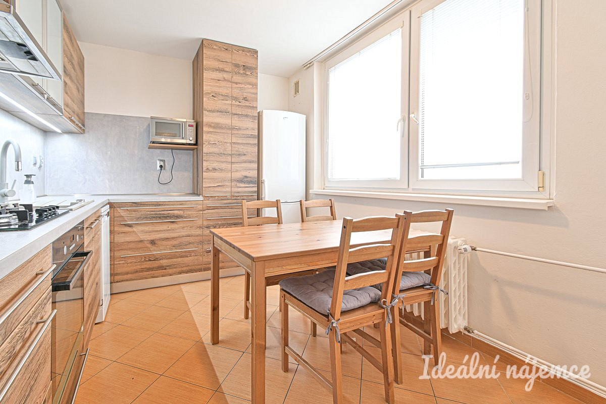 Pronájem bytu 2+1 58 m² – fotografie 5