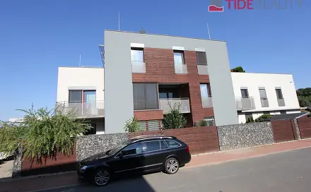 Pronájem bytu 2+kk 60 m², V bytovkách, Praha 10 - Uhříněves