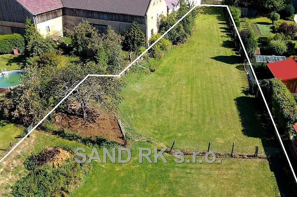 Prodej stavebního pozemku 1 843 m² – fotografie 5
