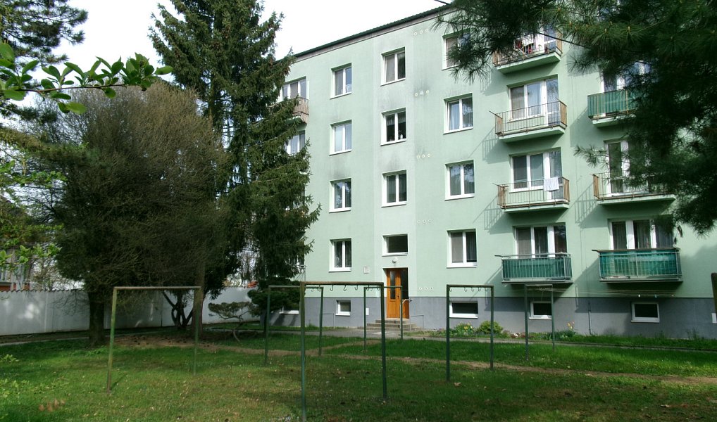 Prodej bytu 2+1 56 m², Uherské Hradiště – náhled fotky 3