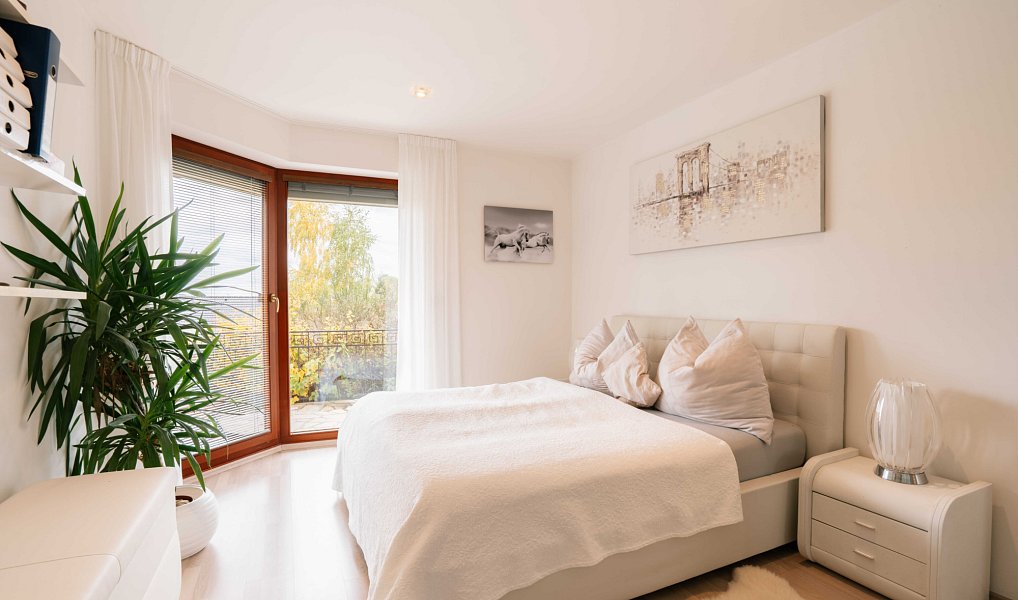Prodej domu 200 m² s pozemkem 1 444 m², Ondřejov – náhled fotky 8