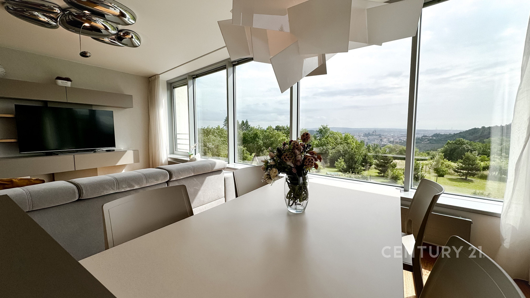 Prodej bytu 4+kk 135 m² – fotografie 3