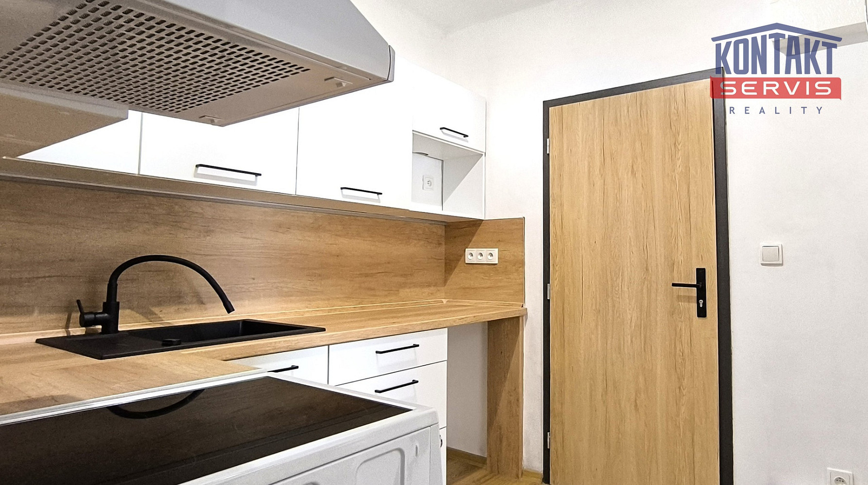 Pronájem bytu 1+1 27 m² – fotografie 4