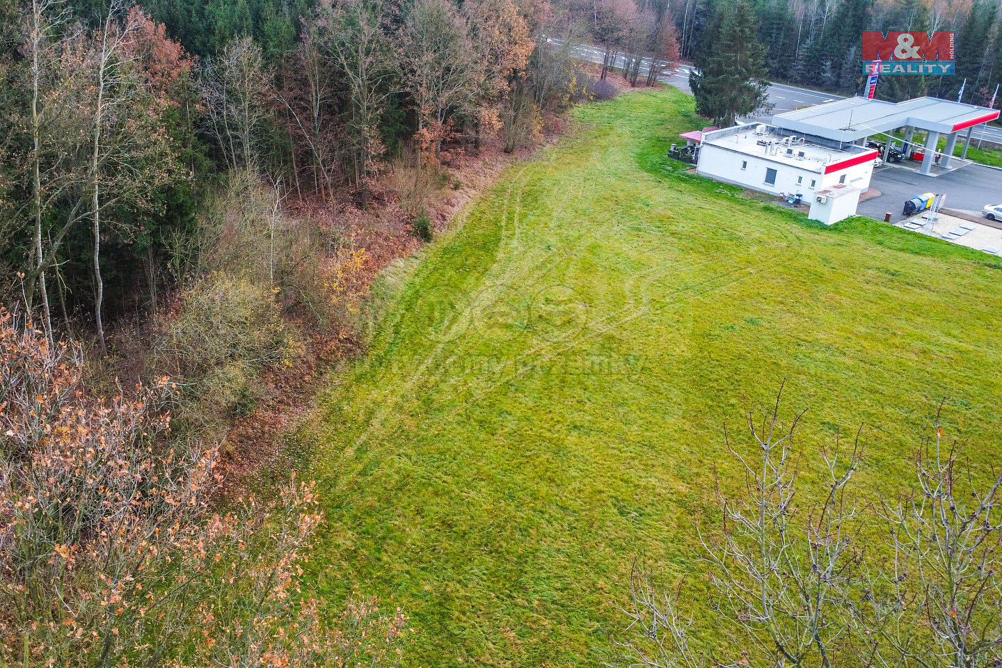 Prodej komerčního pozemku 2 962 m² – pohled 3