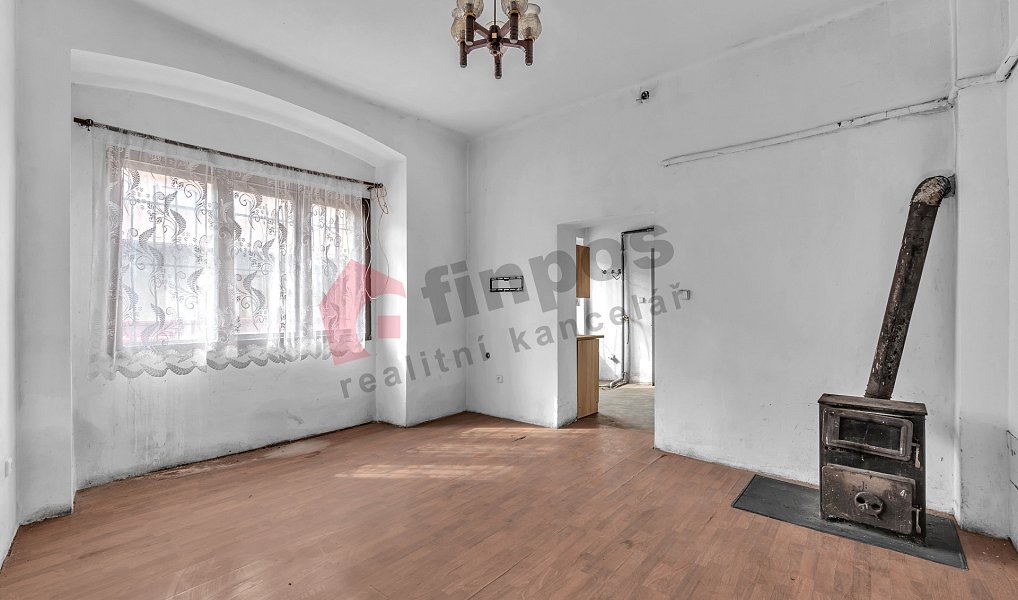 Prodej domu 310 m² s pozemkem 1 757 m², Chlumec nad Cidlinou – náhled fotky 10