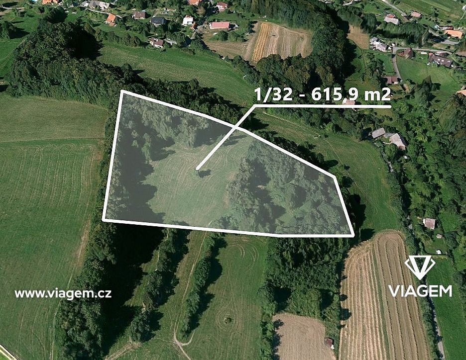 Prodej pole 615 m²