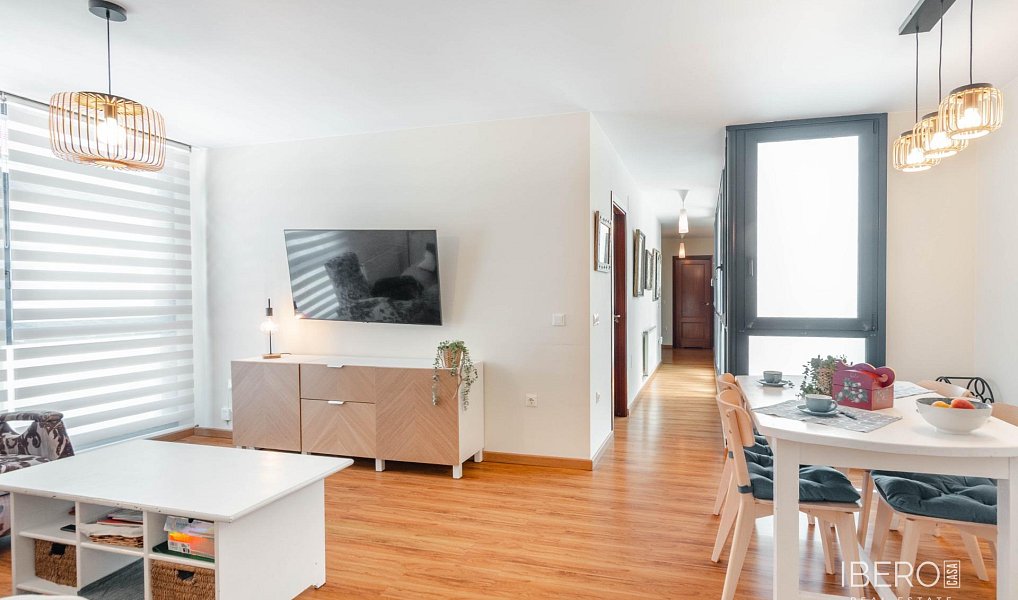 Prodej bytu 4+kk, 104 m², Luanco