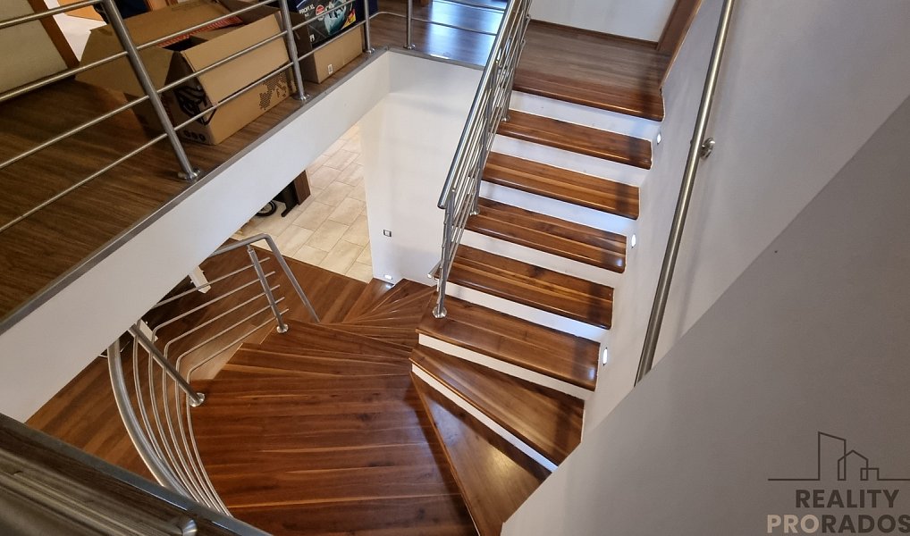 Pronájem domu 210 m² s pozemkem 500 m², Rohatec – náhled fotky 8