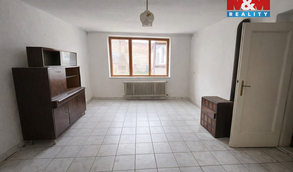 Prodej domu 209 m² s pozemkem 1 229 m², Liběšice – náhled fotky 3