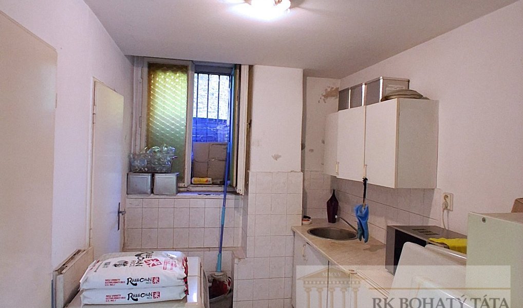 Pronájem obchodních prostor 140 m², Praha – náhled fotky 10