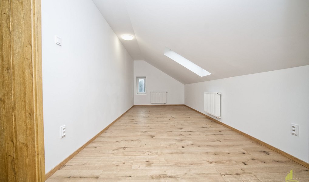 Prodej bytu 3+1 122 m², Třinec – náhled fotky 3
