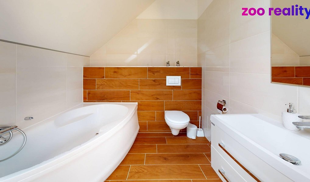 Prodej domu 156 m² s pozemkem 994 m², Velký Újezd – náhled fotky 13