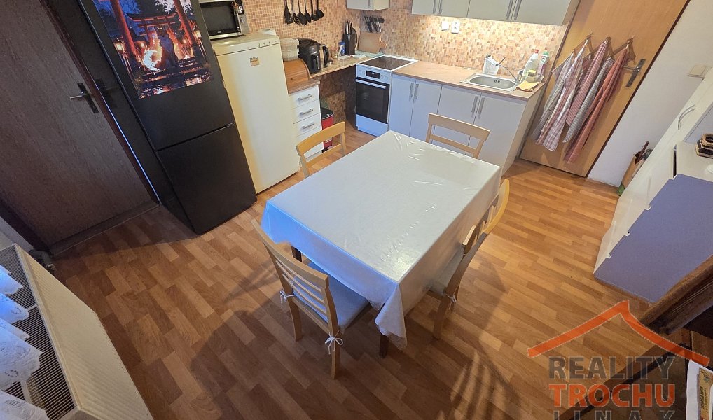 Prodej bytu 2+1 75 m², Trutnov – náhled fotky 2