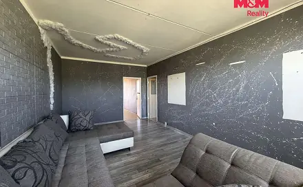 Prodej bytu 3+1 76 m², Alešova, Jirkov, okres Chomutov