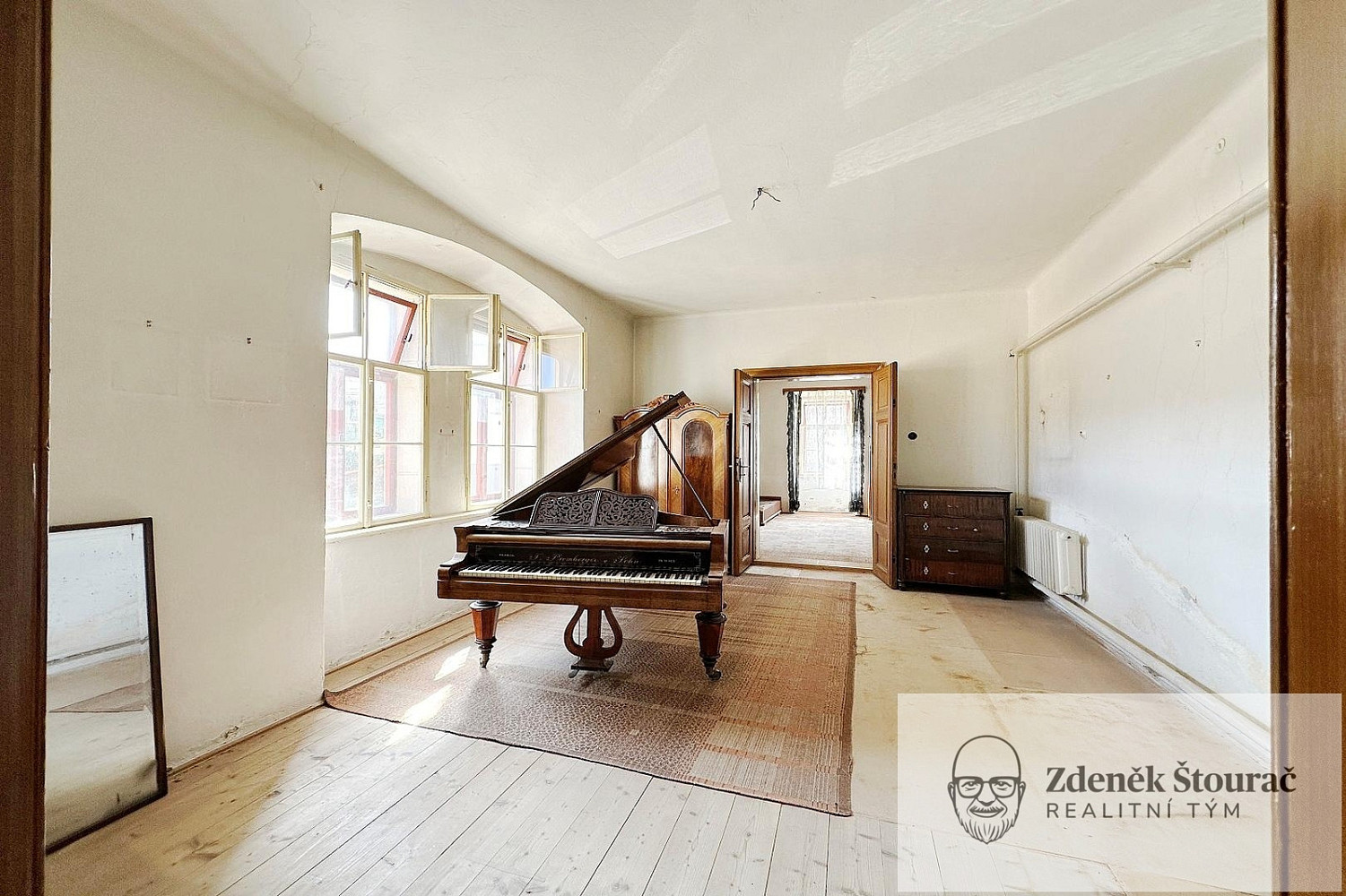 Prodej domu 300 m² s pozemkem 762 m² — photo 3