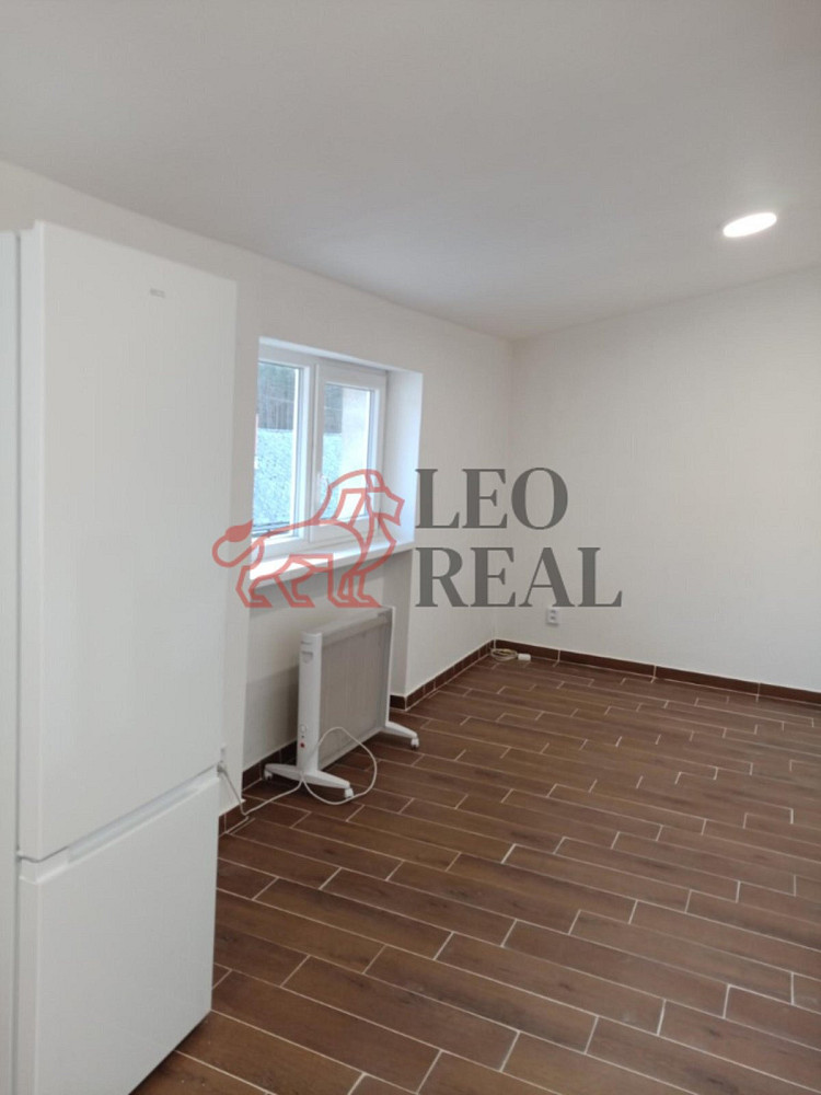 Pronájem bytu 1+kk 23 m² – fotografie 5