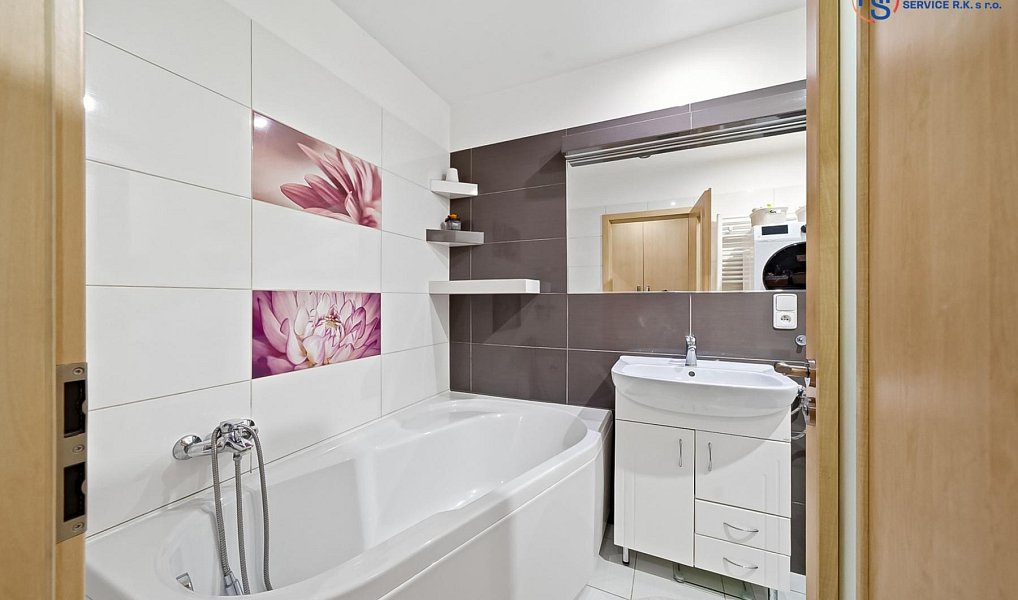 Prodej bytu 3+kk 64 m², Šternberk – náhled fotky 13