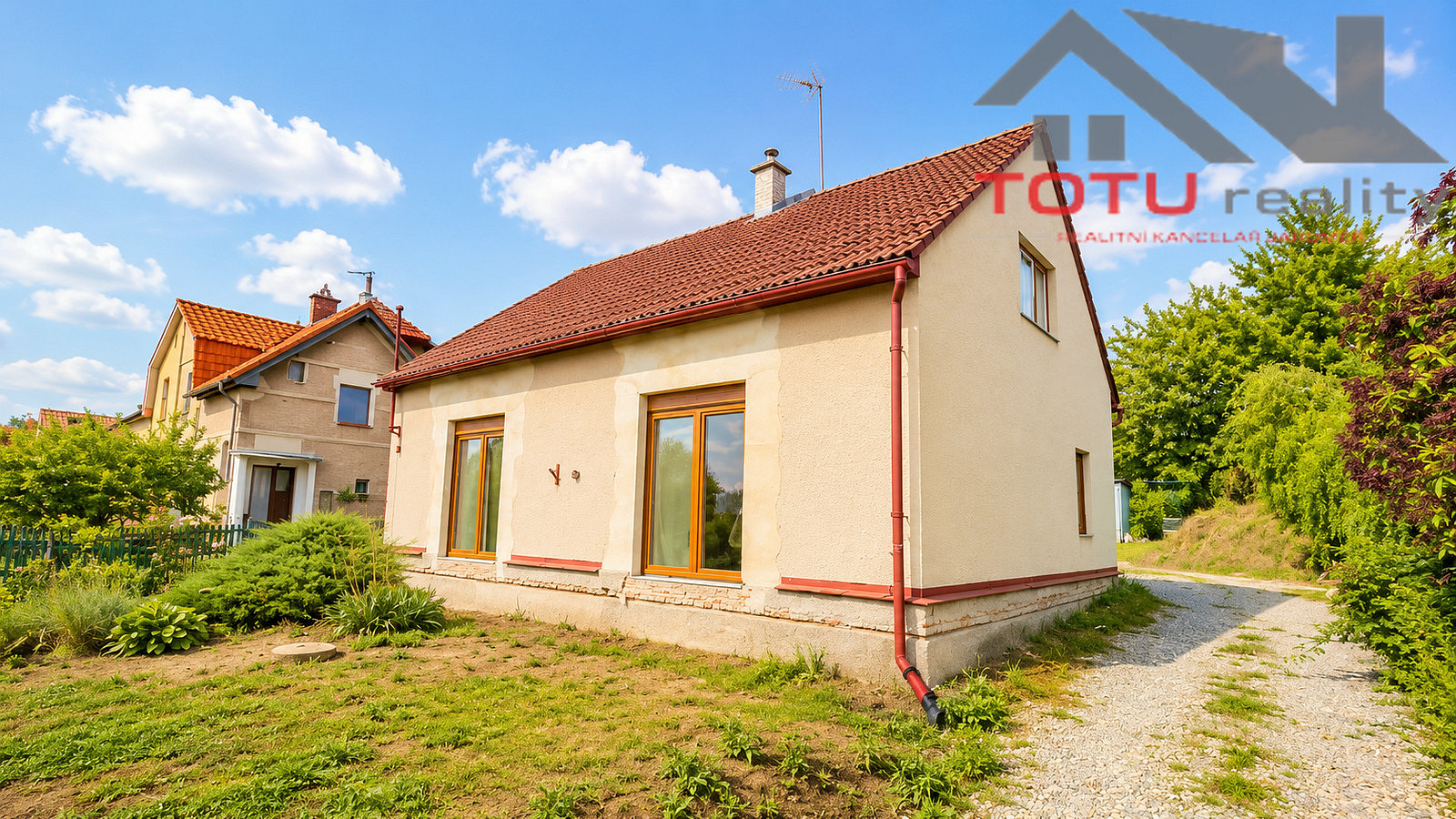 Prodej domu 160 m² s pozemkem 572 m² – fotografie 2