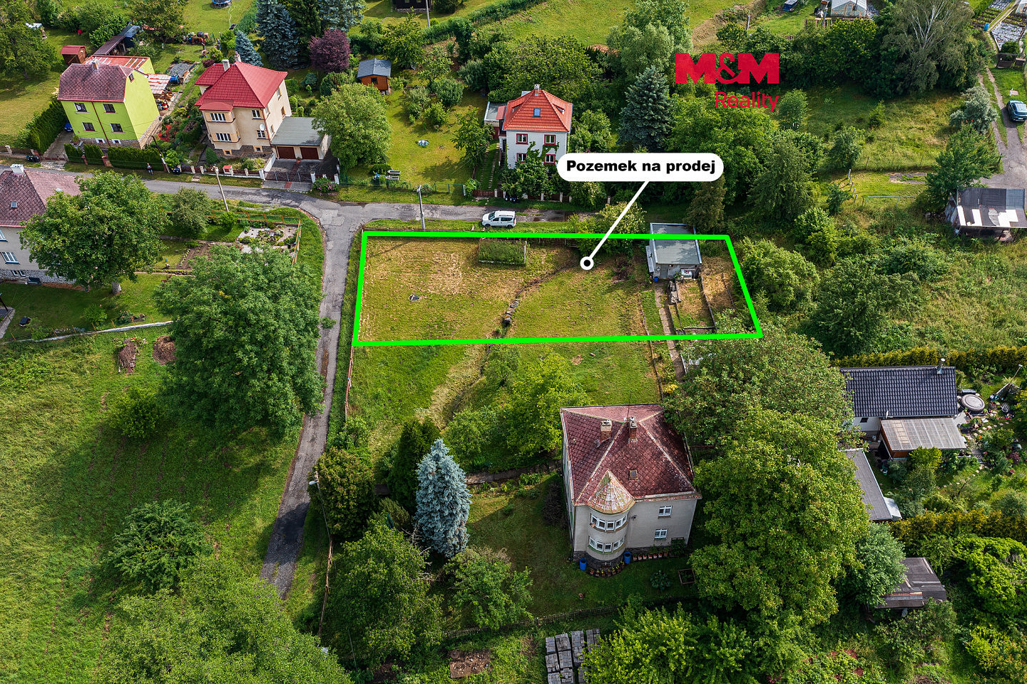 Prodej stavebního pozemku 794 m²