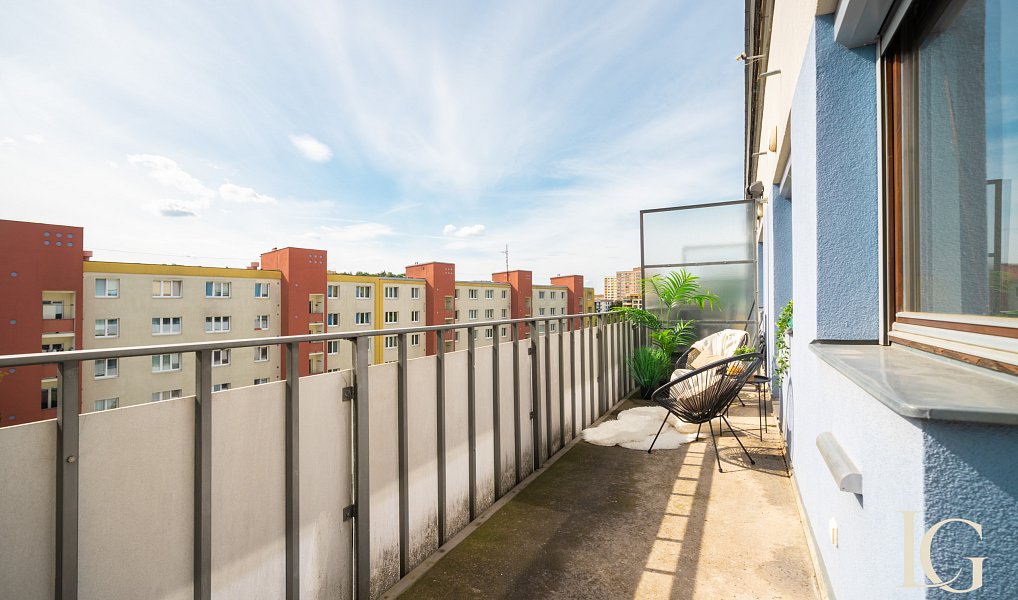 Prodej bytu 2+kk 62 m², Praha – náhled fotky 30