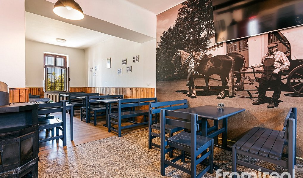 Prodej restaurace 340 m², Šatov – náhled fotky 18