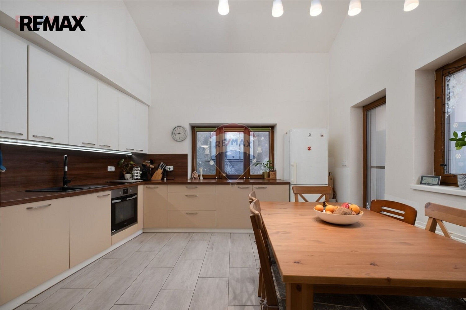 Prodej domu 127 m² s pozemkem 675 m² — photo 2