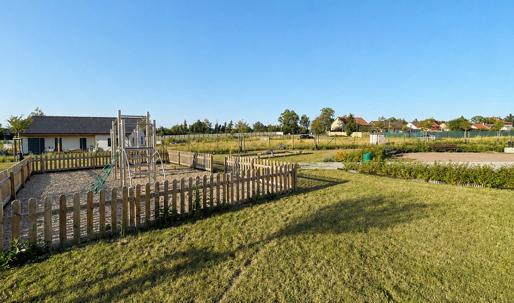 Prodej stavebního pozemku 825 m², Chlumec nad Cidlinou – náhled fotky 13