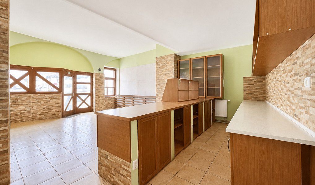 Pronájem obchodních prostor 126 m², Turnov – náhled fotky 8