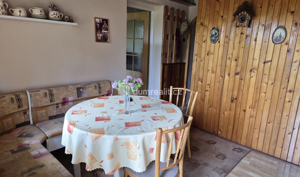 Prodej chaty/chalupy 40 m², Lišov – náhled fotky 12