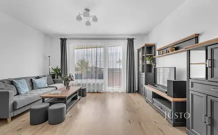Prodej bytu 2+kk 61 m², U konečné, Praha 9 - Dolní Počernice