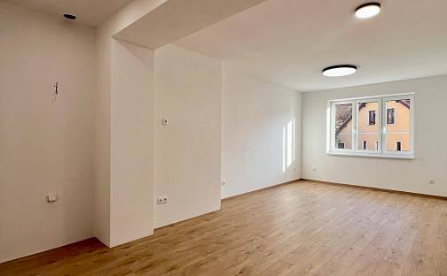 Prodej bytu 2+kk 59 m², Jiráskova, Jičín