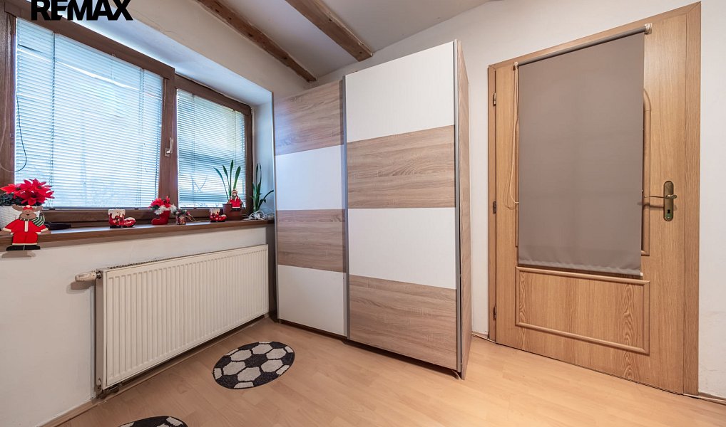 Prodej domu 350 m² s pozemkem 1 872 m², Spořice – náhled fotky 23