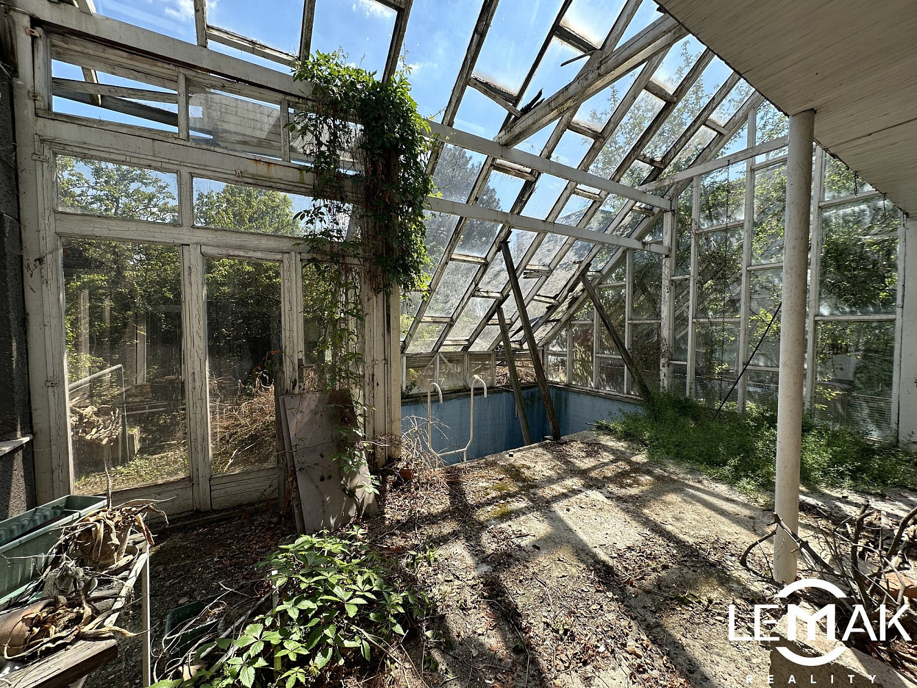 Prodej domu 210 m² s pozemkem 905 m² - Ansicht 4