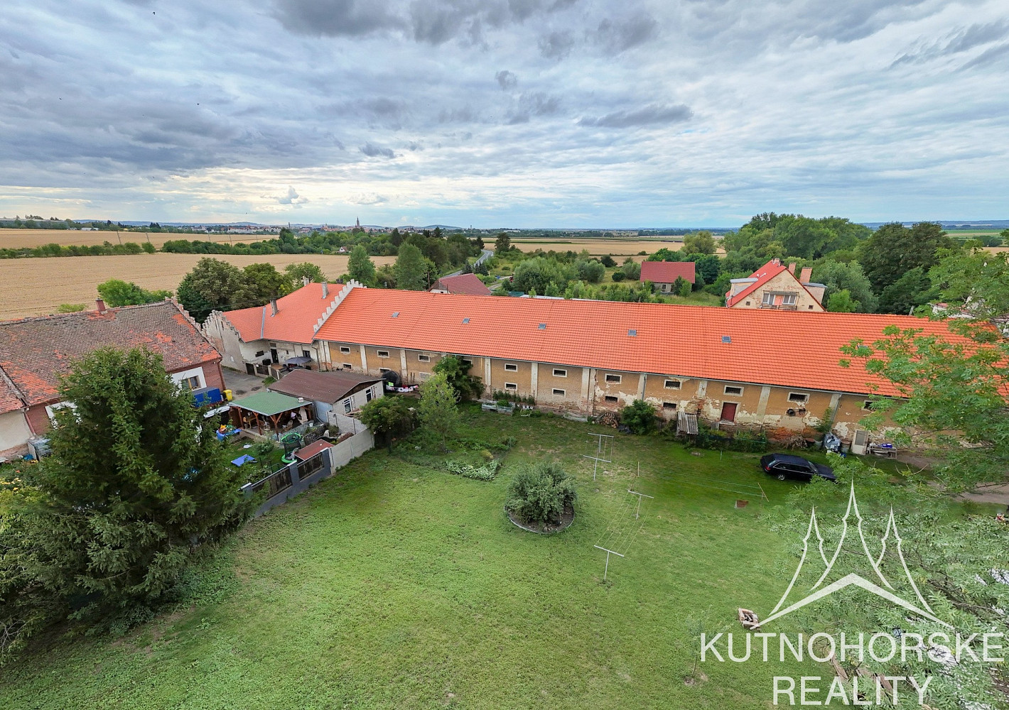 Prodej nájemního domu, činžáku 378 m² – fotografie 4