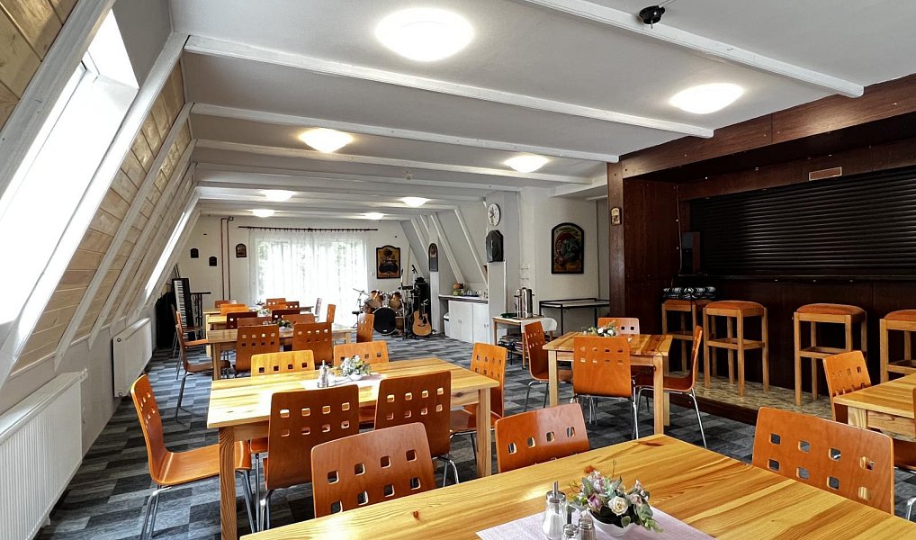 Prodej ubytovacího objektu 1 200 m², Svojanov – náhled fotky 13
