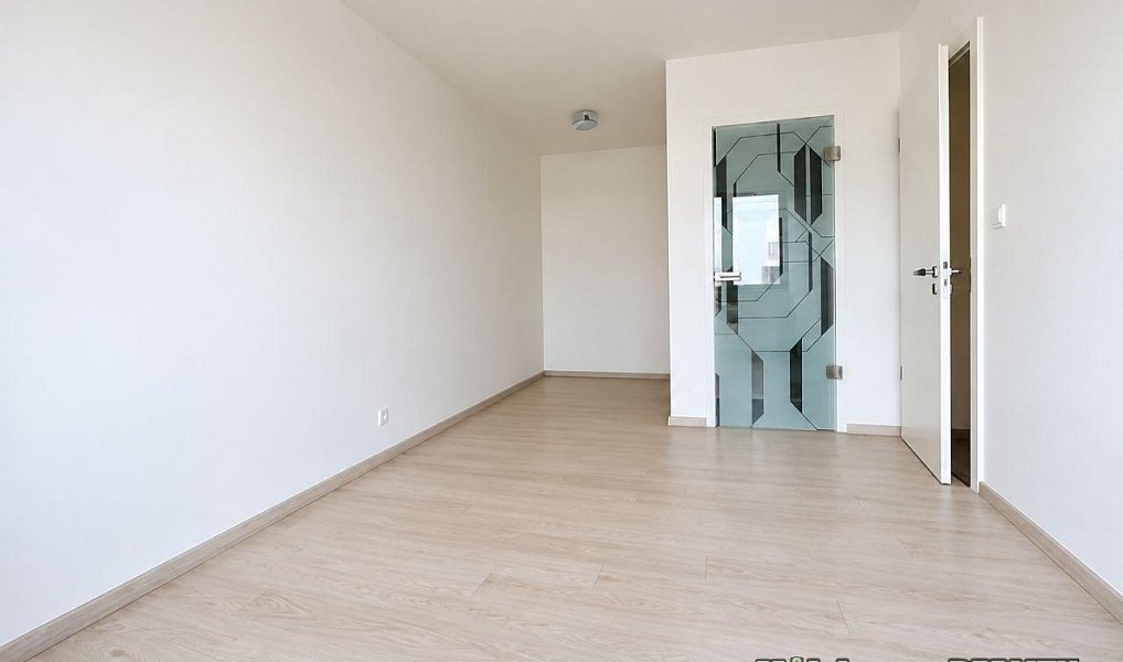 Pronájem bytu 4+kk 86 m², Praha – náhled fotky 5