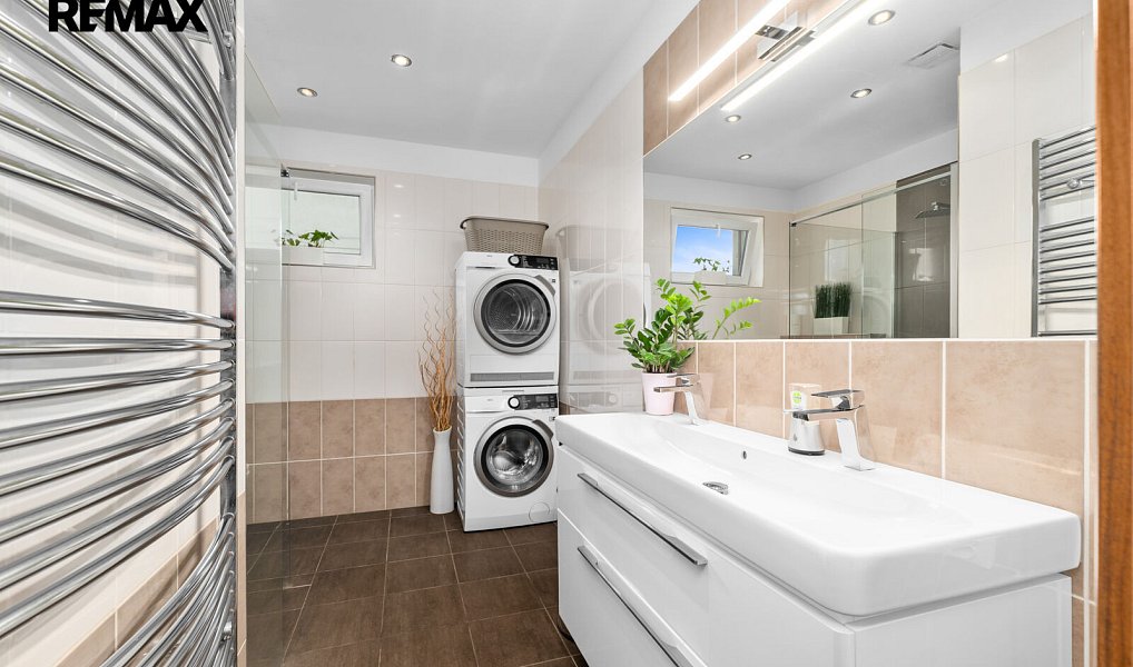 Prodej domu 134 m² s pozemkem 1 409 m², Lišov – náhled fotky 19