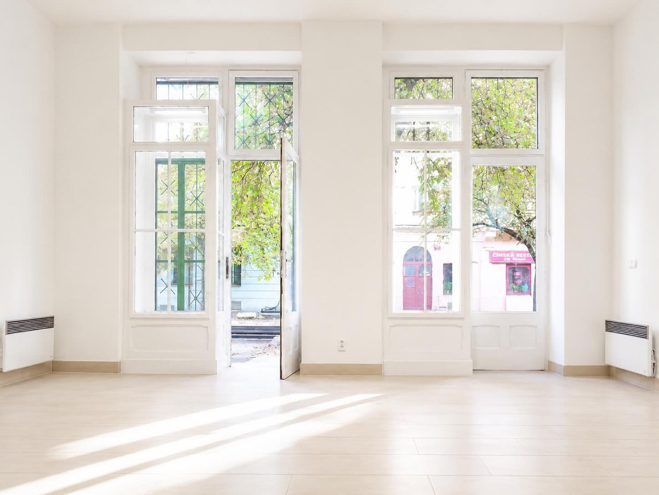 Prodej obchodních prostor 34 m² – fotografie 2
