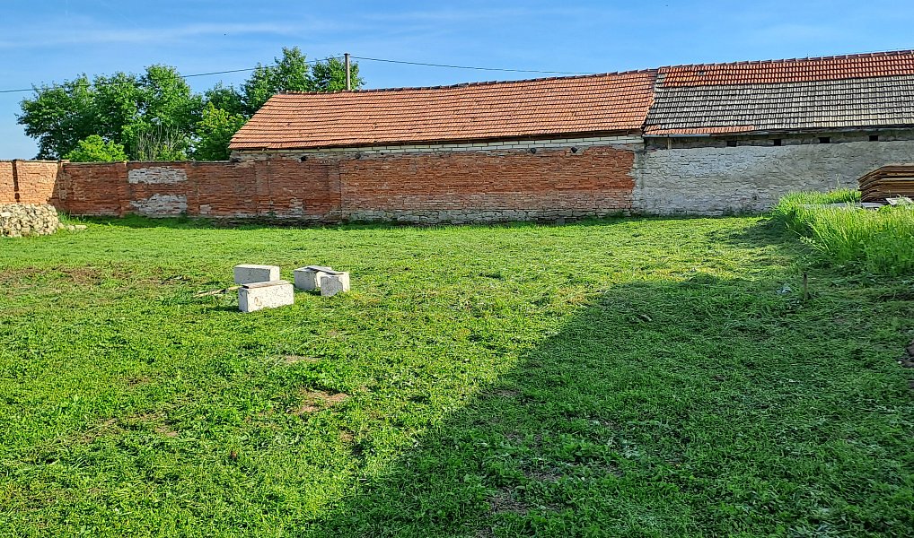 Prodej stavebního pozemku 977 m², Zálezlice – náhled fotky 10
