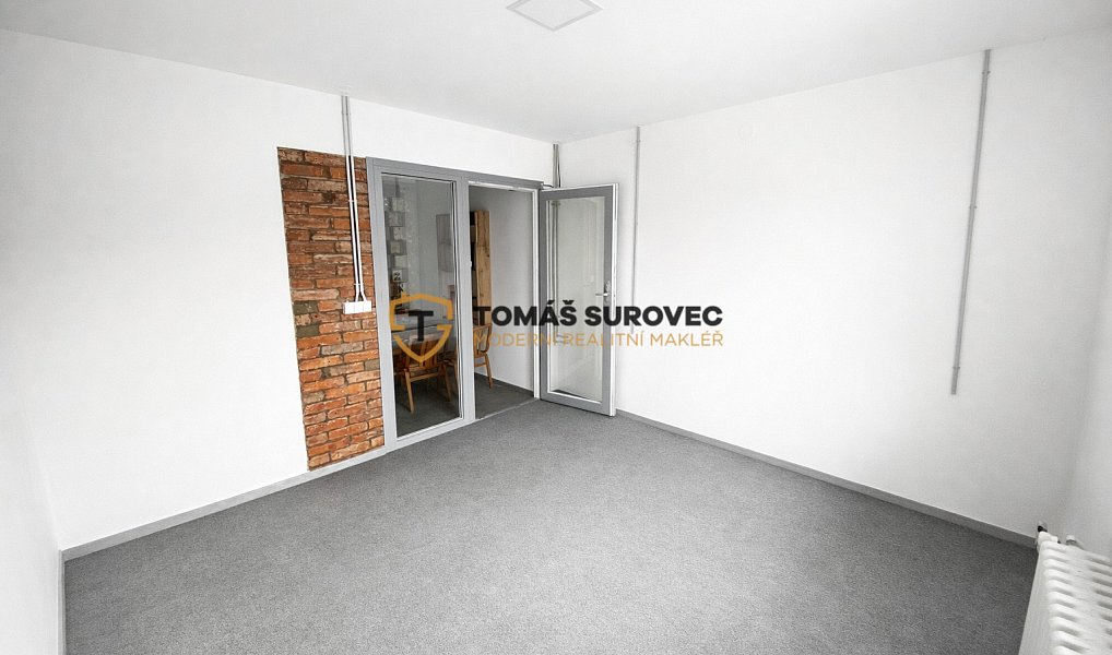 Pronájem kanceláře 64 m², Valašské Klobouky – náhled fotky 5
