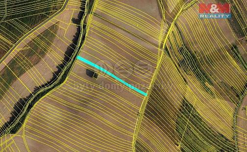 Prodej pole 868 m², Troubky-Zdislavice - Troubky, okres Kroměříž