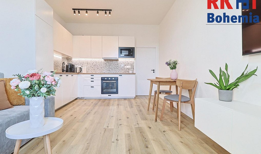 Prodej bytu 3+kk 69 m², Praha – náhled fotky 2