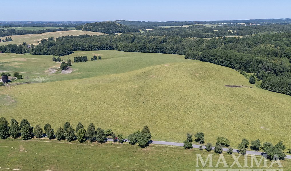 Prodej pole 10 156 m², Višňová – náhled fotky 2
