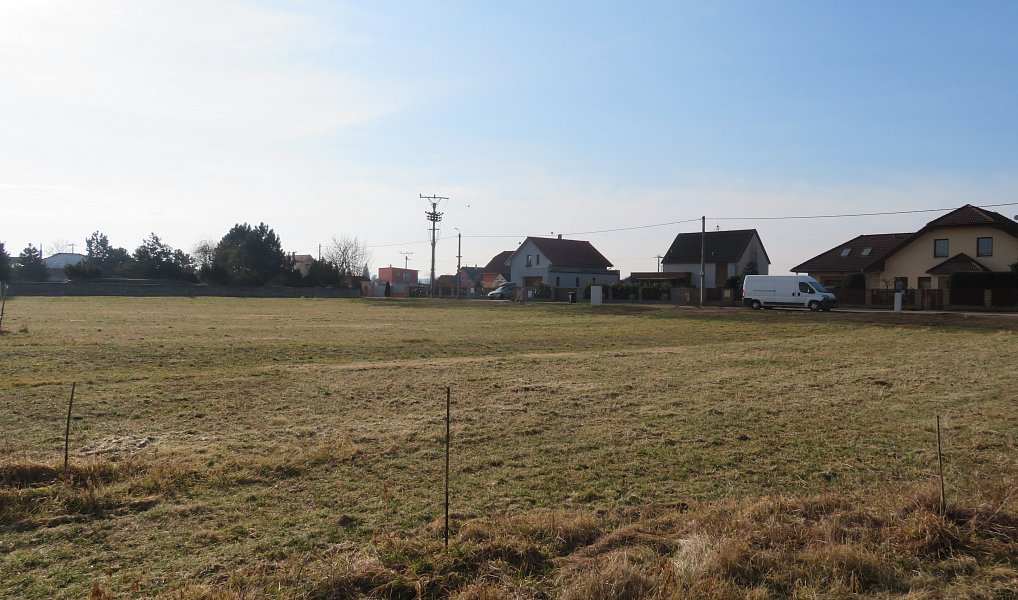 Prodej stavebního pozemku 2 420 m², Obříství – náhled fotky 5