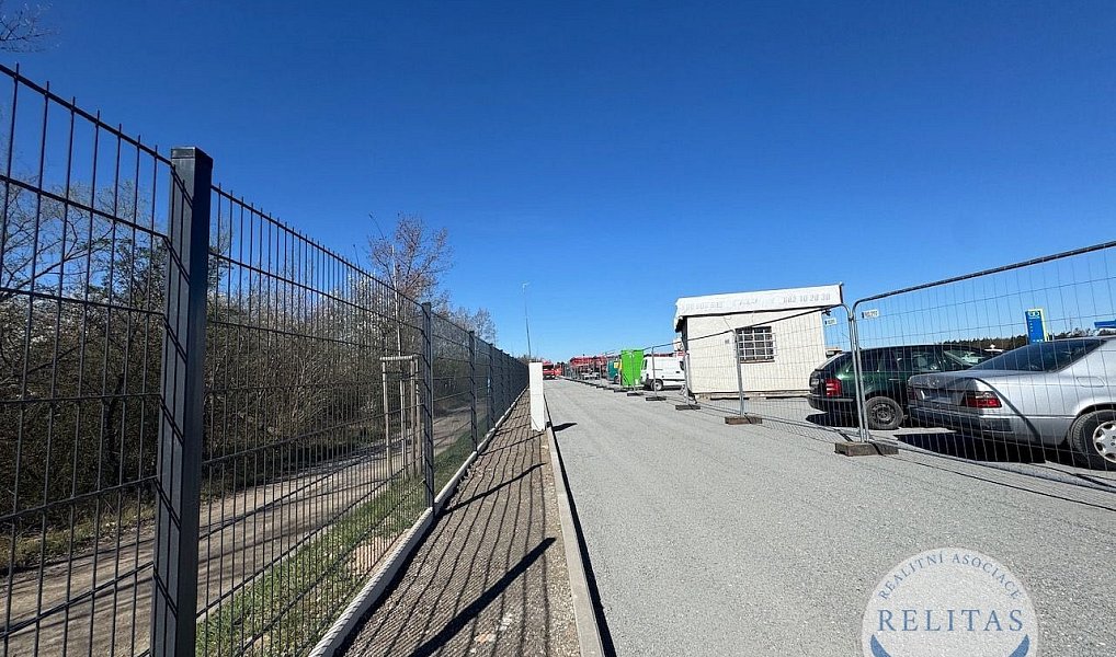 Pronájem komerčního pozemku 6 000 m², Odolena Voda – náhled fotky 2