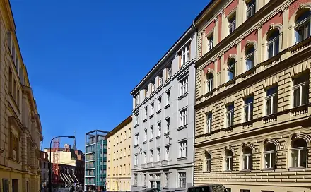 Pronájem bytu 1+1 32 m², Hálkova, Praha 2 - Nové Město