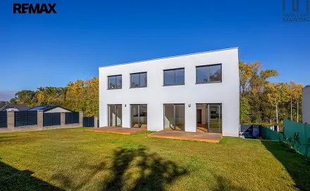 Prodej bytu 5+kk 178 m², Vodochody, okres Praha-východ